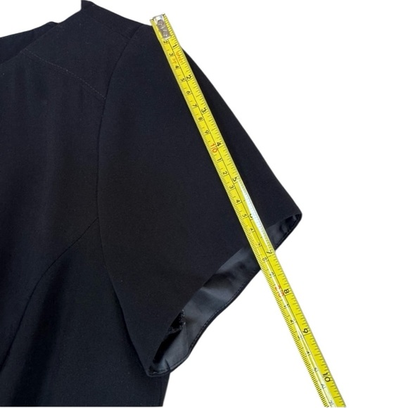 Halogen Black Business Dress Top, Short Sleeve with Zippered Back, Lined - Picture 15 of 16